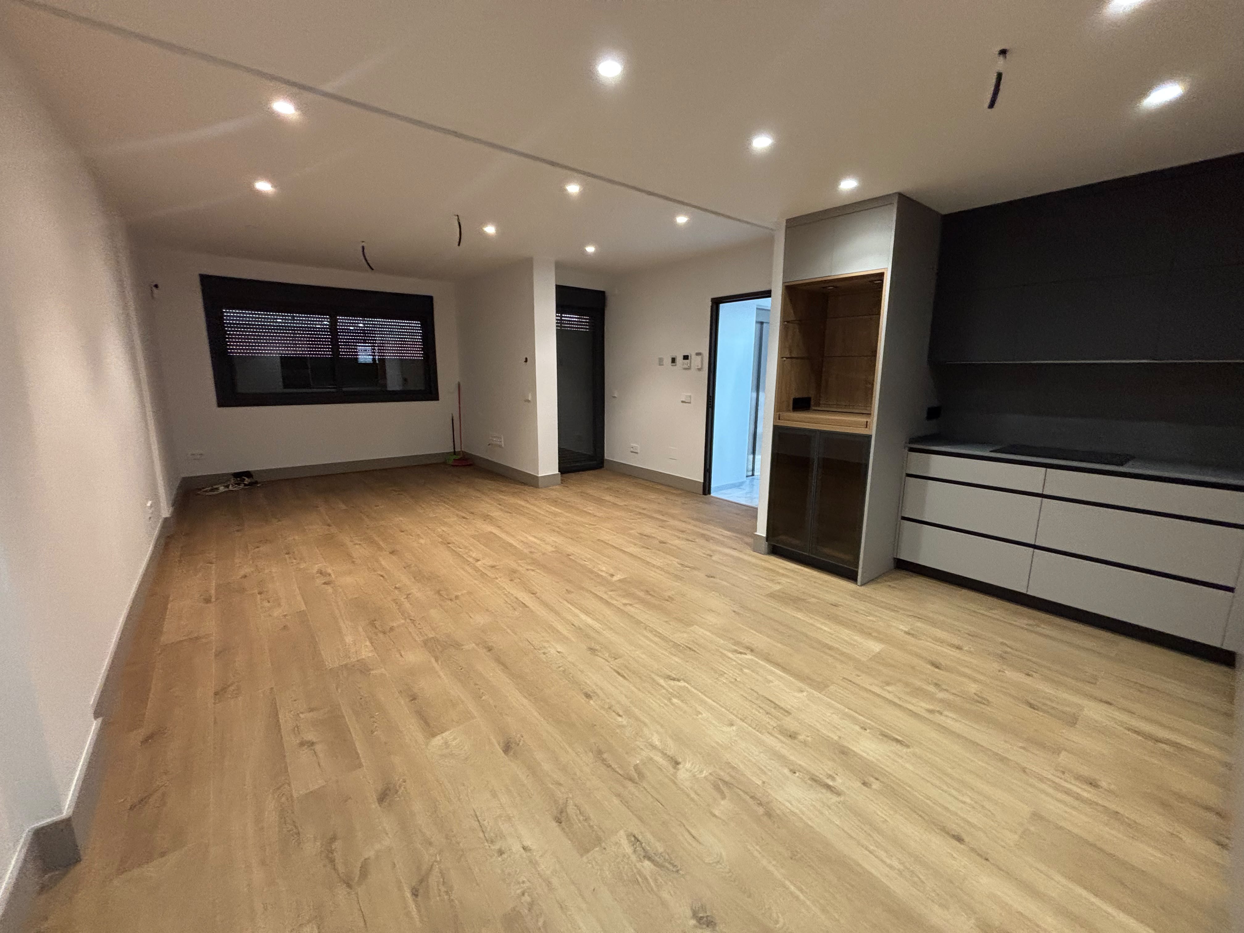 PISO DE OBRA NUEVA EN LA BUHARIA, SEVILLA